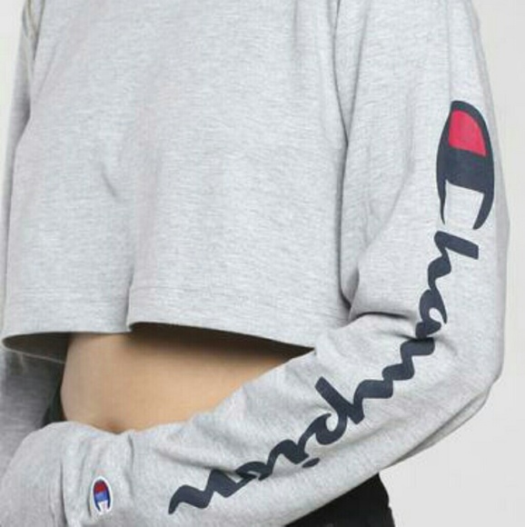 💕90s VINTAGE CROPPED CHAMPION TEE - GREY😍💕 - Picture 3 of 5